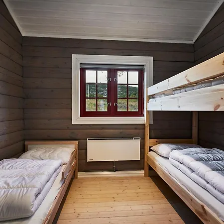 Semesterbostad Brennabu *