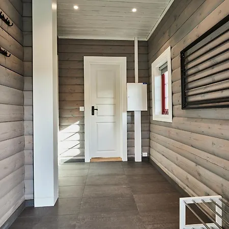 Semesterbostad Brennabu Ron