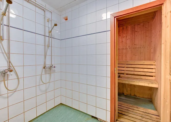 Brennabu Semesterbostad Ron