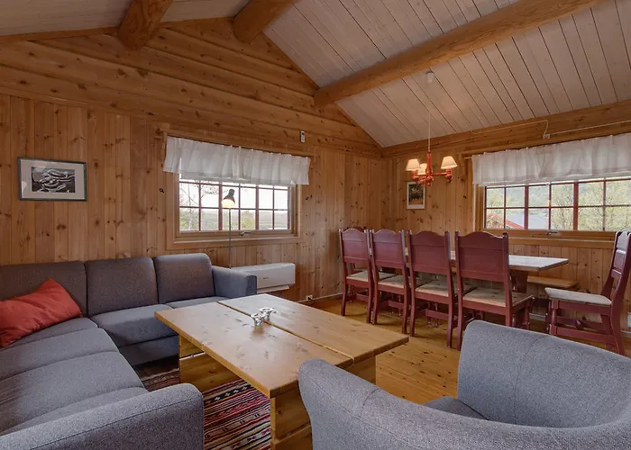 Brennabu Semesterbostad *